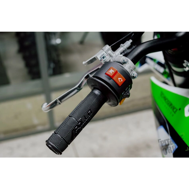Мотоцикл кроссовый эндуро APOLLO Tracker 250LE