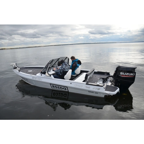 Катер-лодка алюминиевая SPINCH 575 Sport Fish