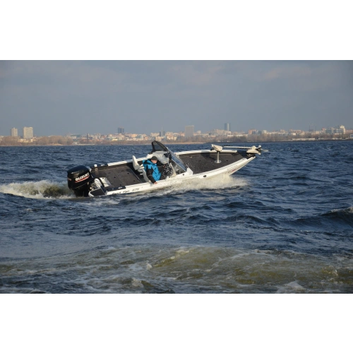 Катер-лодка алюминиевая SPINCH 575 Sport Fish
