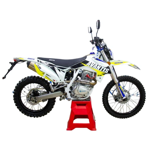 Мотоцикл кроссовый эндуро AVANTIS FX 250 Lux (172FMM, Возд.охл.) ПТС