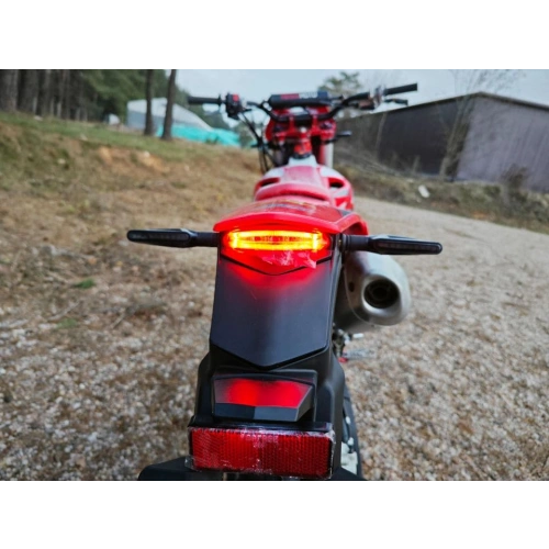 Мотоцикл кроссовый эндуро REGULMOTO Holeshot Red Edition