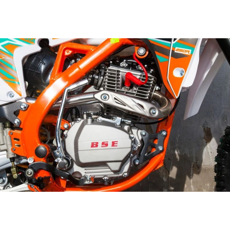 Мотоцикл кроссовый эндуро BSE Z6 2.0