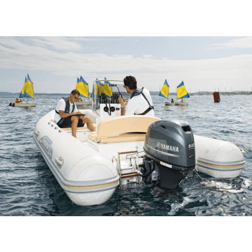 Комплект Алюминиевая лодка (катер) Mikatsu (Микатсу) 475 (Z43) Premium + мотор Yamaha F60FETL