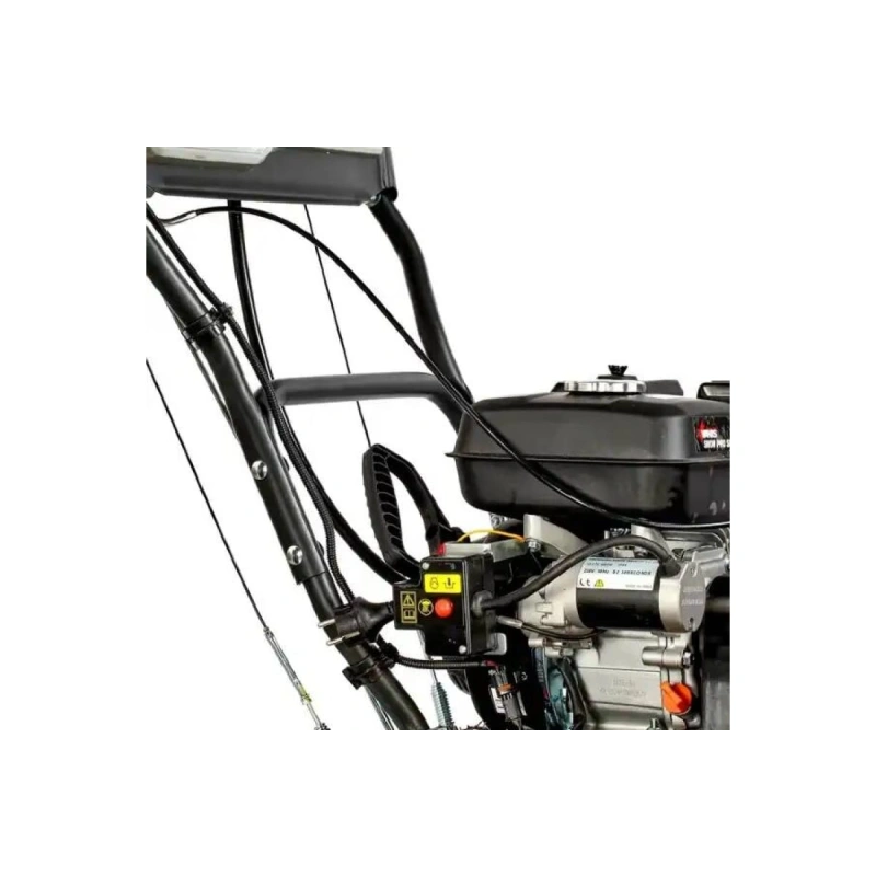 Снегоуборщик YANIS Blizzard M24DL