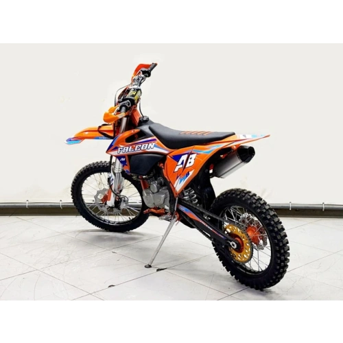 Мотоцикл BIZON Falcon A8 300 21/18 ENDURO