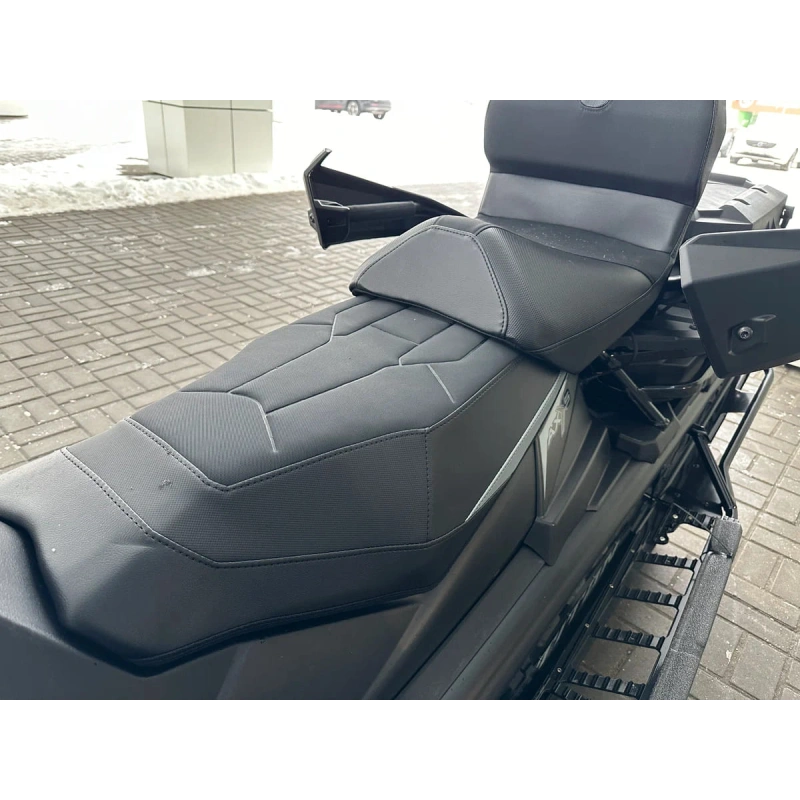 Снегоход POLARIS Titan Adventure ProStar S4