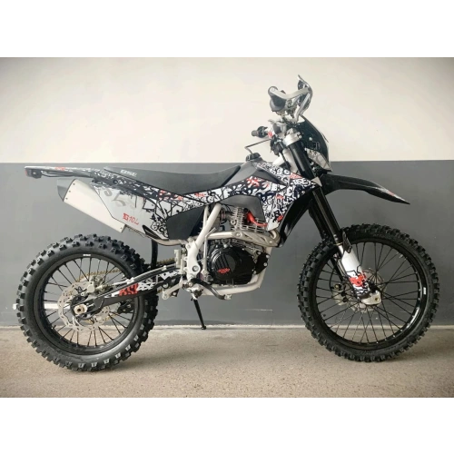 Мотоцикл кроссовый эндуро BSE Z10L Graffiti White (172 FMM) 21/18