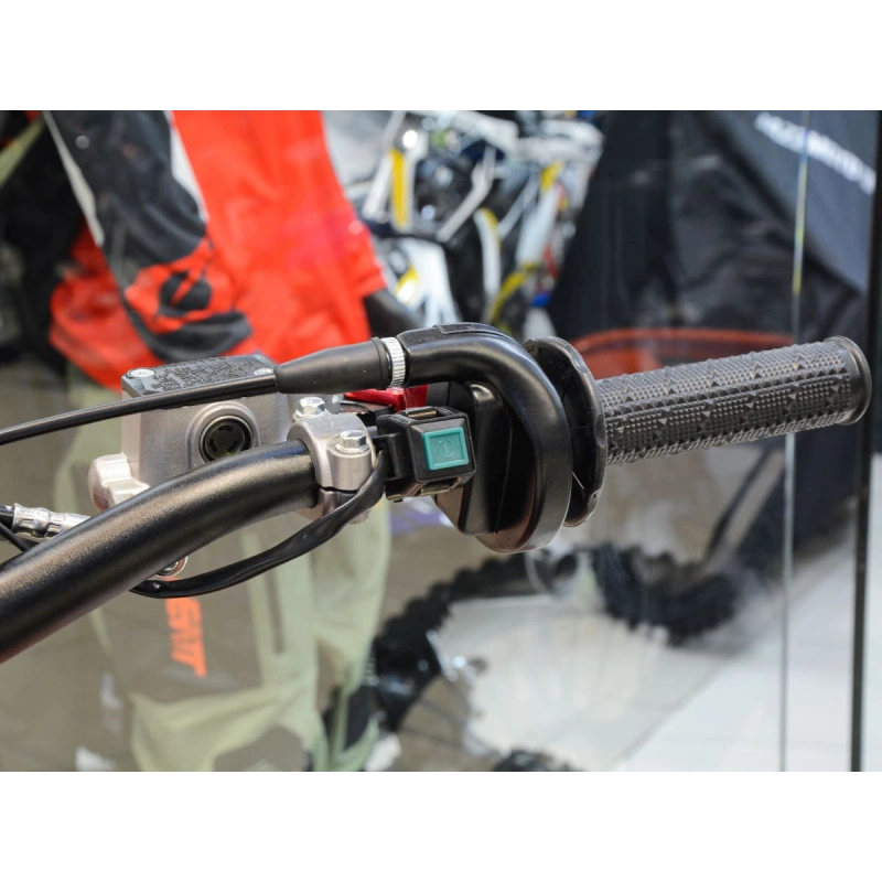 Мотоцикл ZUUMAV K7 CBS 300 Pro 21/18 ENDURO