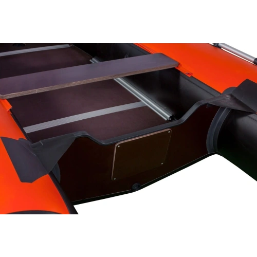 Лодка ПВХ RIVERBOATS 390 Киль