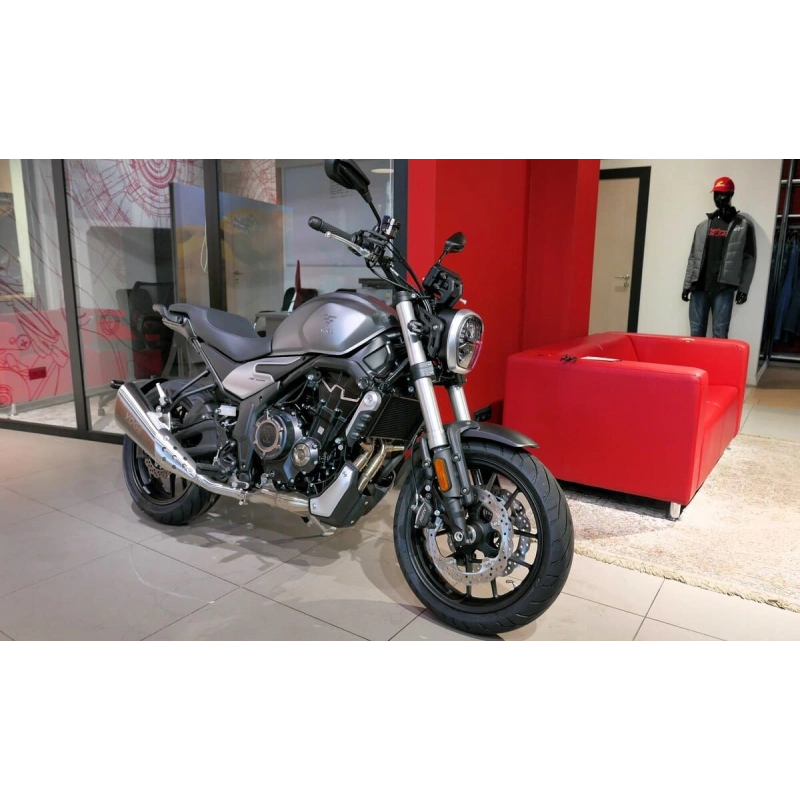Мотоцикл VOGE 525AC