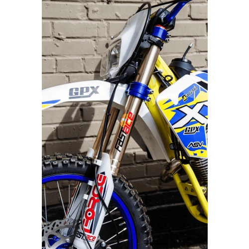 Мотоцикл кроссовый эндуро MOTOLAND XT250 ST FA