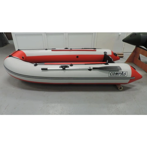 Лодка ПВХ COMPAS 325E