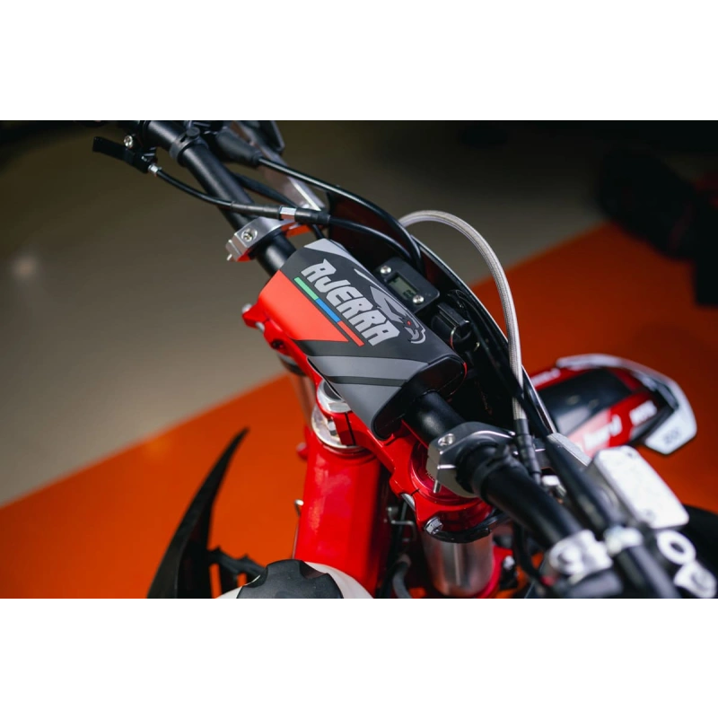 Мотоцикл кроссовый эндуро AJERRA Sagai CB300RL