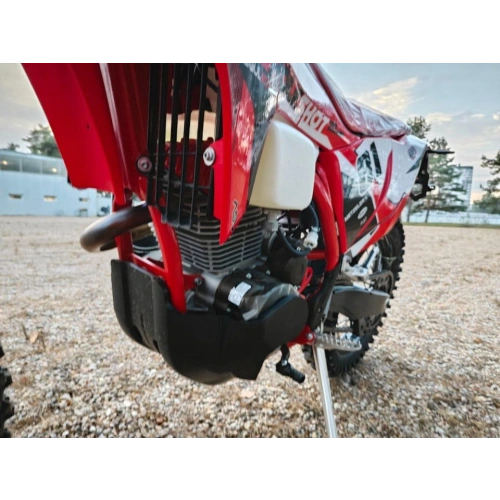 Мотоцикл кроссовый эндуро REGULMOTO Holeshot Red Edition