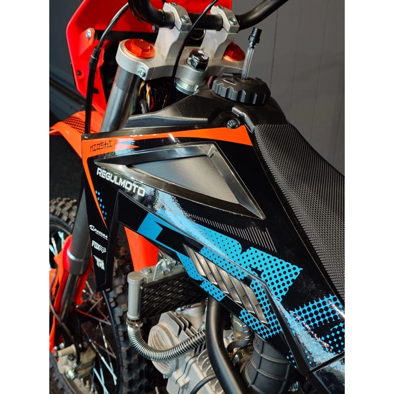 Питбайк REGULMOTO Spitfire 17/14 Pro