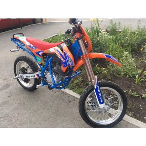 Мотоцикл MOTOLAND CRF250 Motard/STUNT CROSS