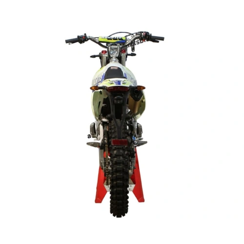 Мотоцикл кроссовый эндуро AVANTIS FX 250 (PR250/172FMM-5, ВОЗД.ОХЛ.) ПТС