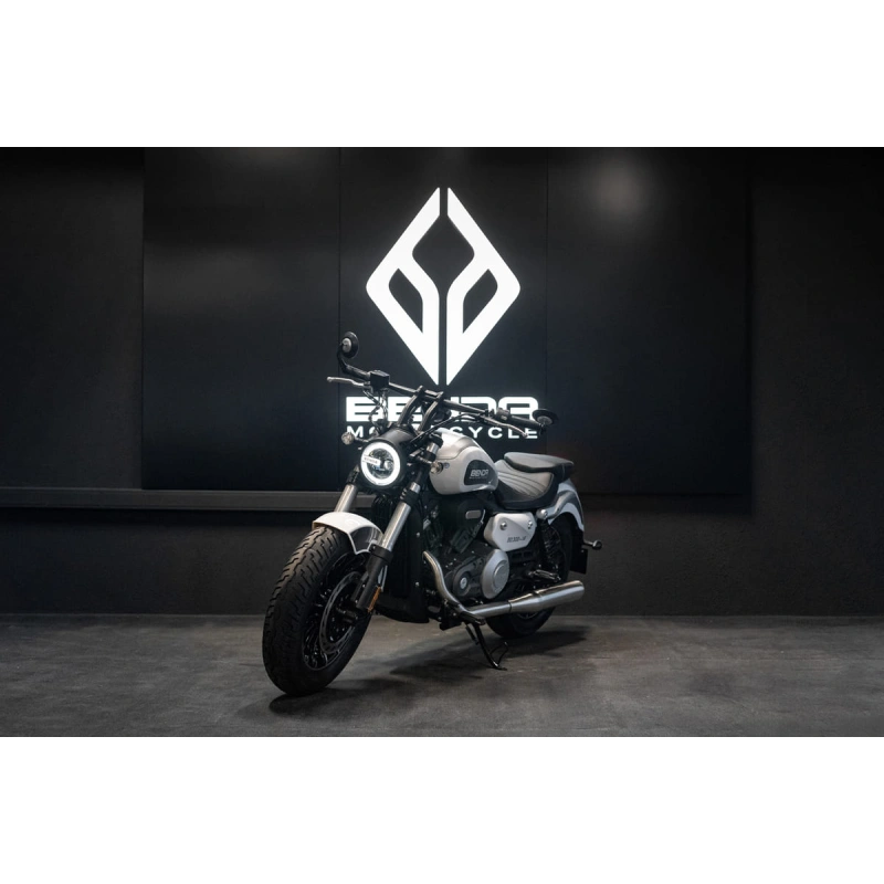 Мотоцикл BENDA Rock 300