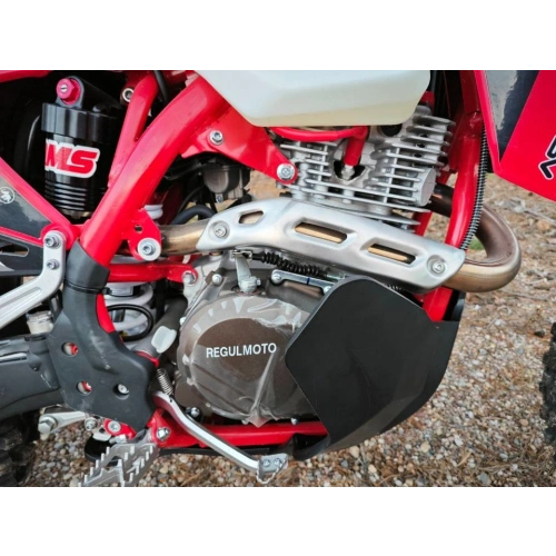 Мотоцикл кроссовый эндуро REGULMOTO Holeshot Red Edition