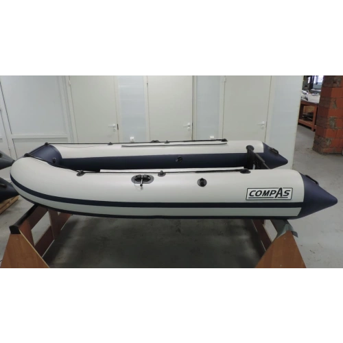 Лодка ПВХ COMPAS 325E