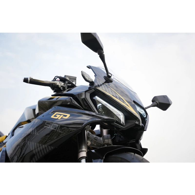 Мотоцикл SHARMAX GP501