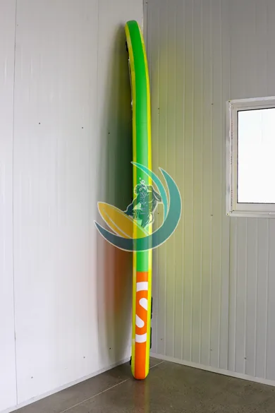 sapbord-naduvnoj-skatinger-citrus-11-bokom.png